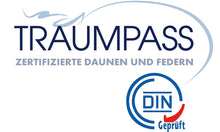 Load image into Gallery viewer, "Traumpass" brand logo with the subtitle "Zertifizierte Daunen und Federn," accompanied by the blue and red DIN Geprüft quality mark.